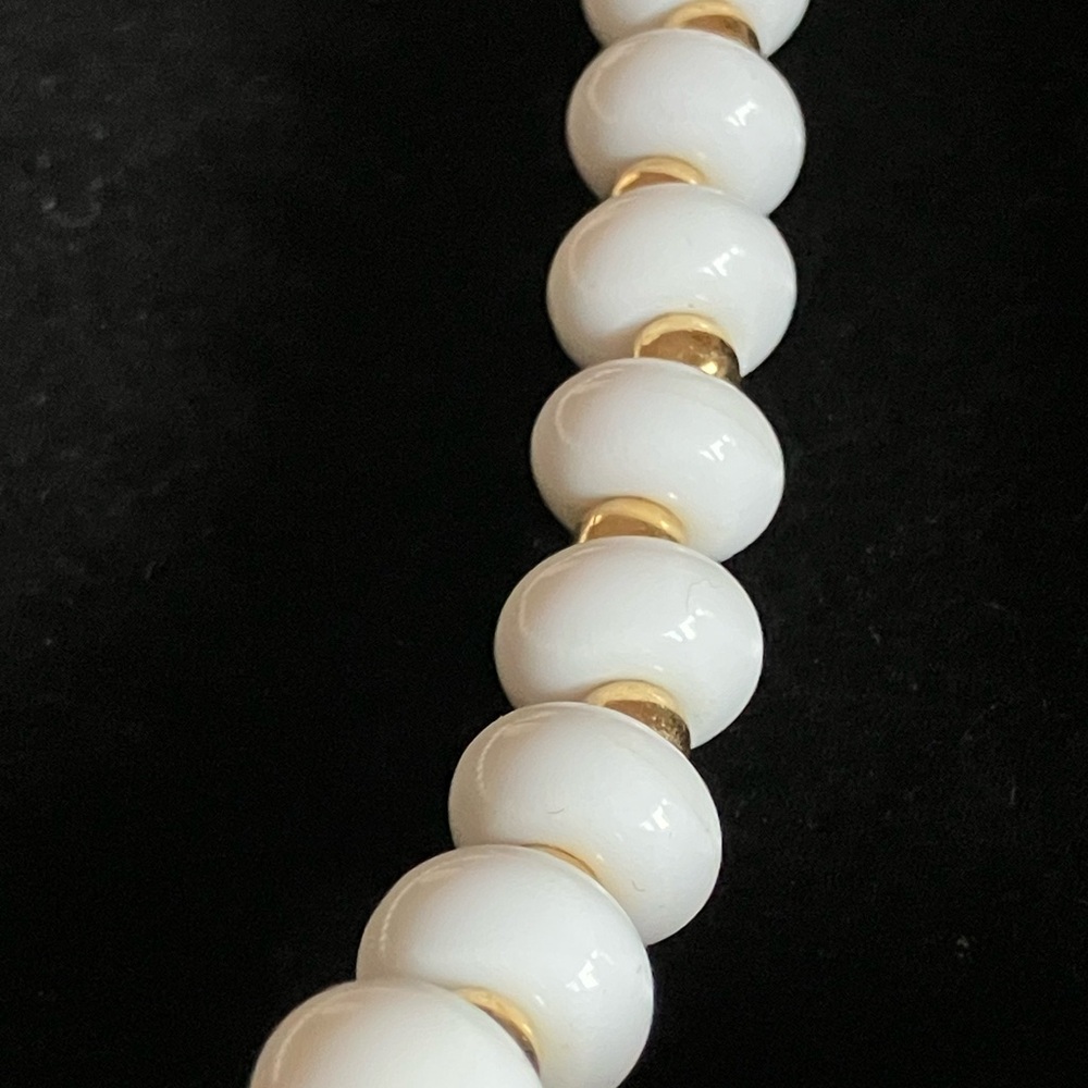 NAPIER NECKLACE WITH GOLD BEADS - Picture 4 of 11